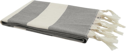 Ylellinen ja vastuullinen Anders hamam-pyyhe painatuksella. Eri värejä. Alk. 14€+alv./kpl. 10 setissä.