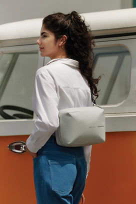 XD Design Urban Sling crossbody-laukku, 3 väriä. Esim. 10 kpl. siirtokuvapainatuksella.