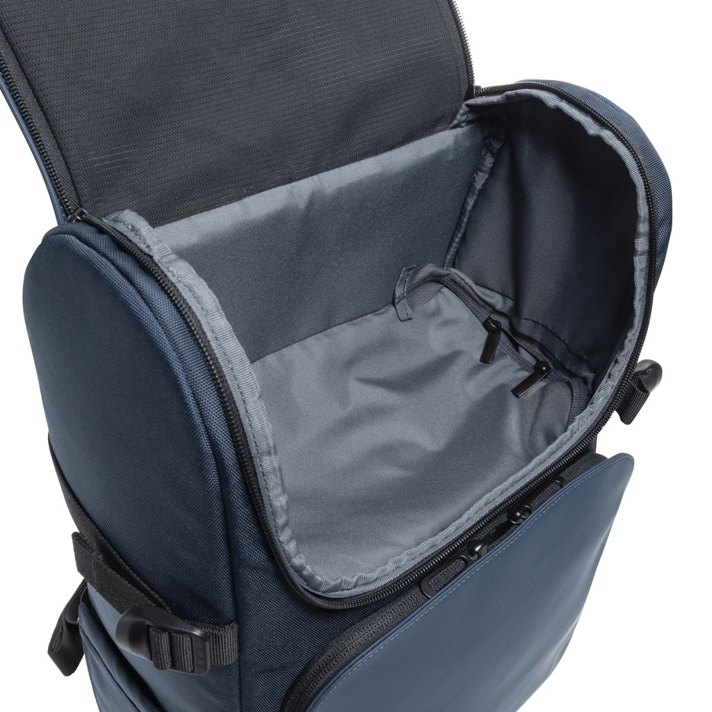 Pascal AWARE™ RPET Deluxe Viikonloppulaukku 25L. Esim. 5kpl. painatuksella 94,84€+alv./kpl.